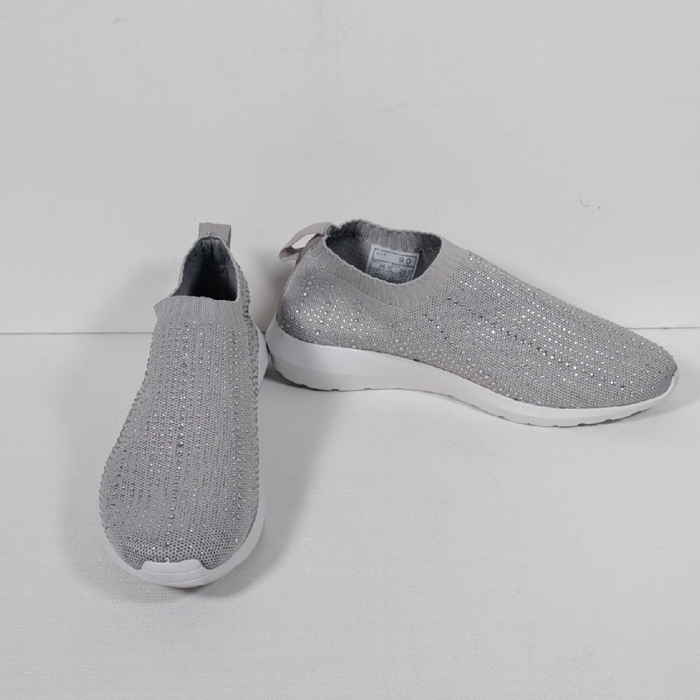 H400 Cynthia Rowley gray Radiance stretch knit sneakers 9